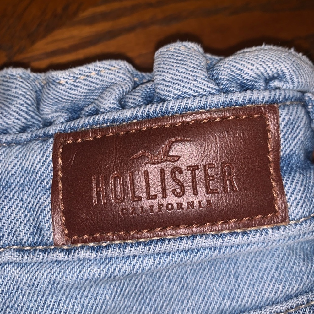 Hollister Ultra High Rise Mom Denim Shorts Vintage Stretch Light Blue Ruffle 15 - Picture 5 of 9
